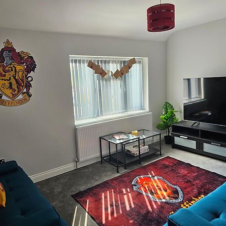 Potters Hideout- 2 Bedroom 2 Bathroom Apartment Watford  Eksteriør billede