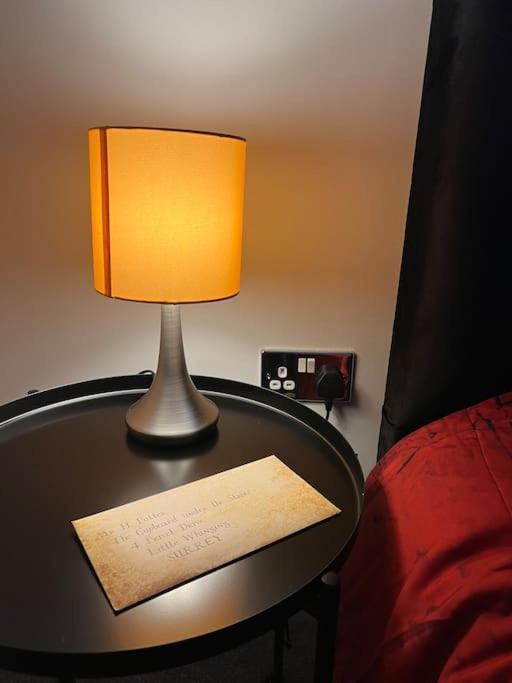Potters Hideout- 2 Bedroom 2 Bathroom Apartment Watford  Eksteriør billede