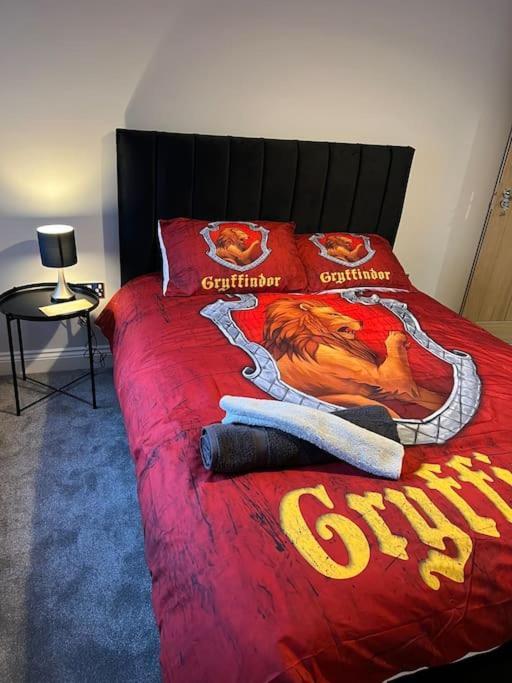 Potters Hideout- 2 Bedroom 2 Bathroom Apartment Watford  Eksteriør billede